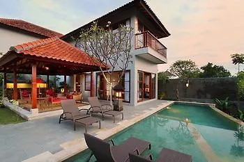 Aradhana Villas Seminyak  Seminyak (Bali)