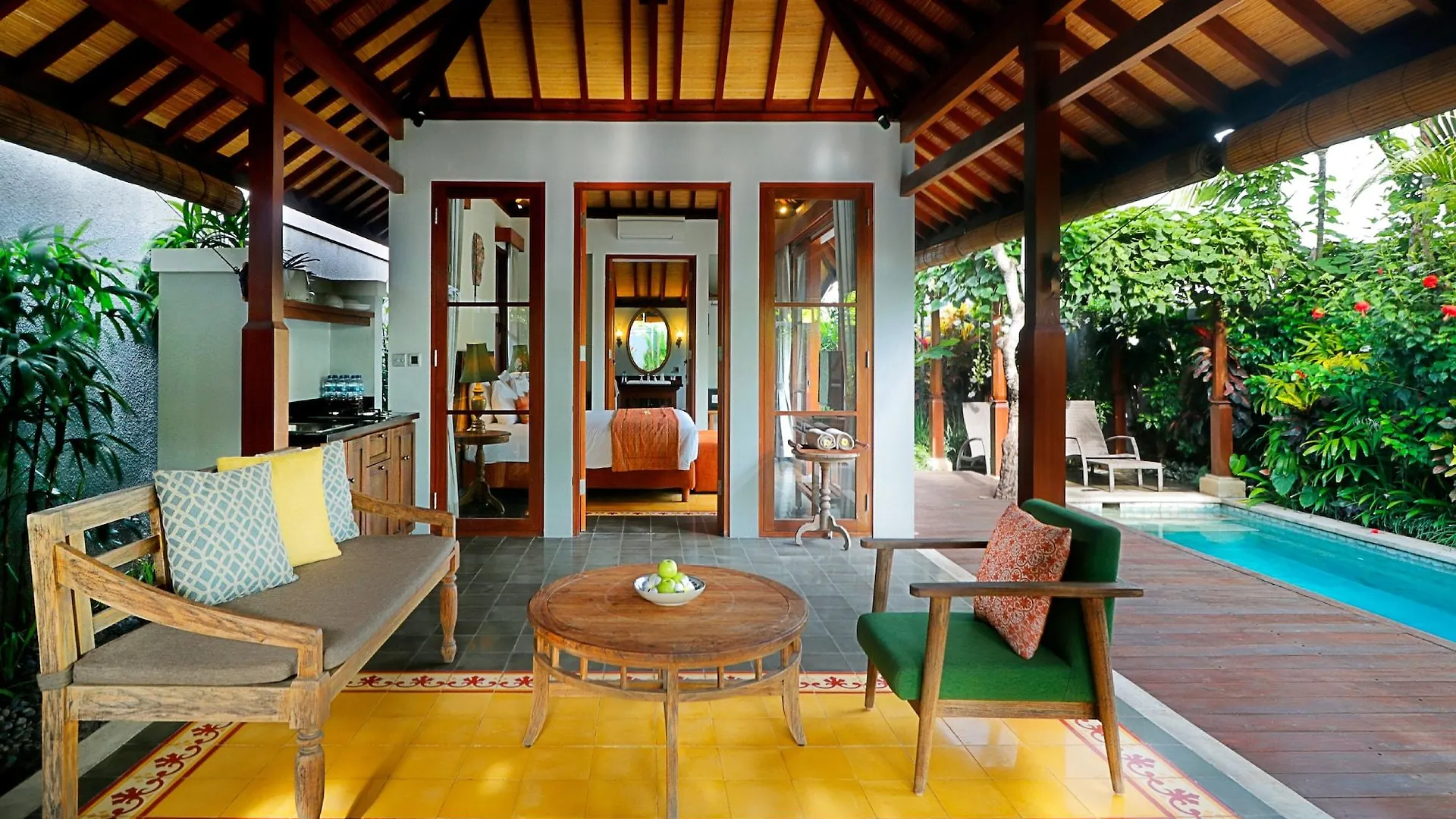 Aradhana Villas Seminyak Indonesien